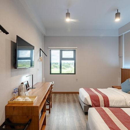 Kekehyu Business Hotel Valencia  Extérieur photo