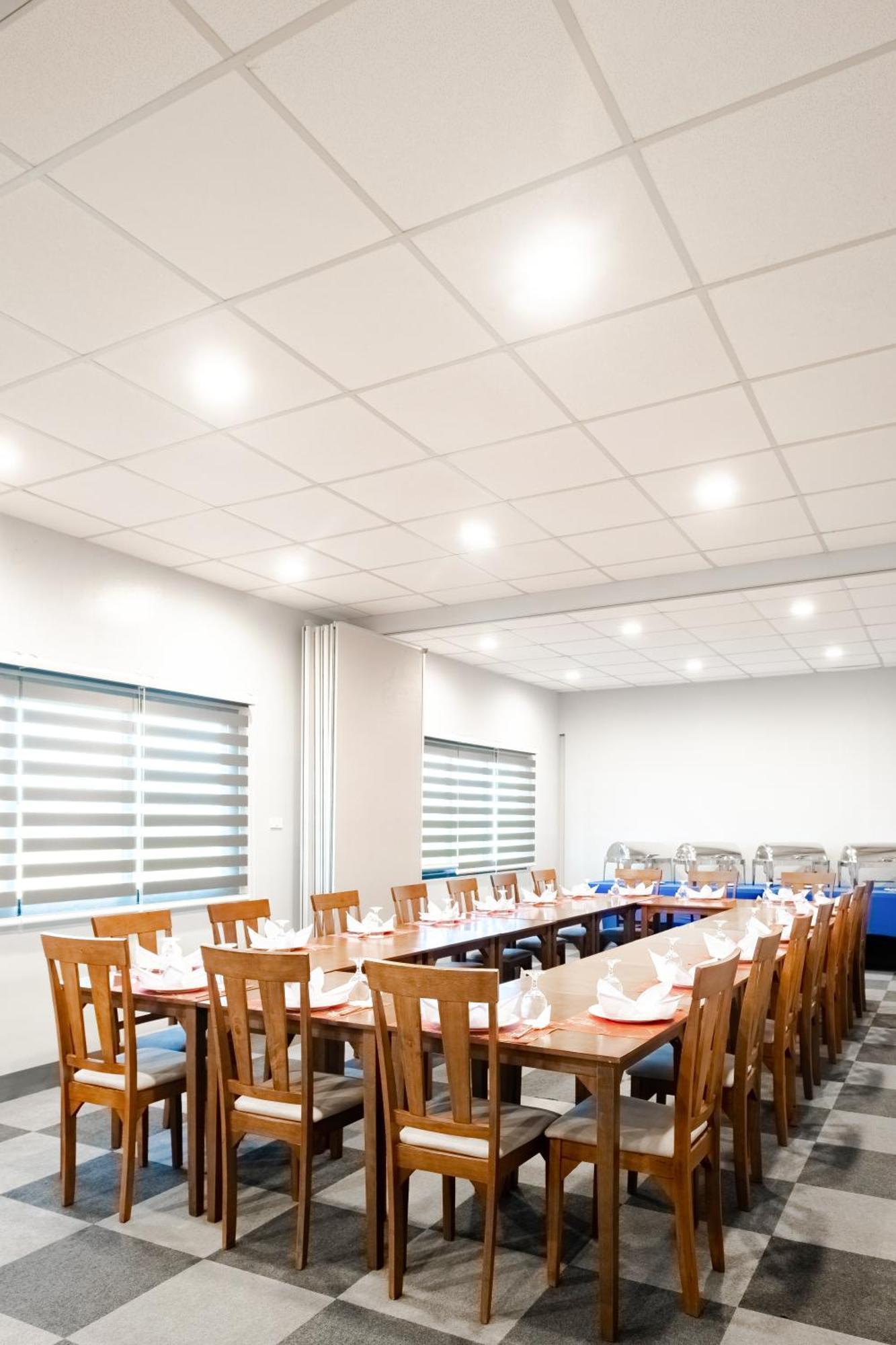 Kekehyu Business Hotel Valencia  Extérieur photo