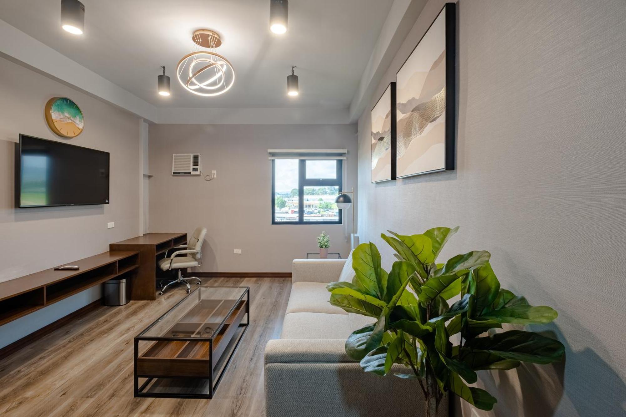 Kekehyu Business Hotel Valencia  Extérieur photo