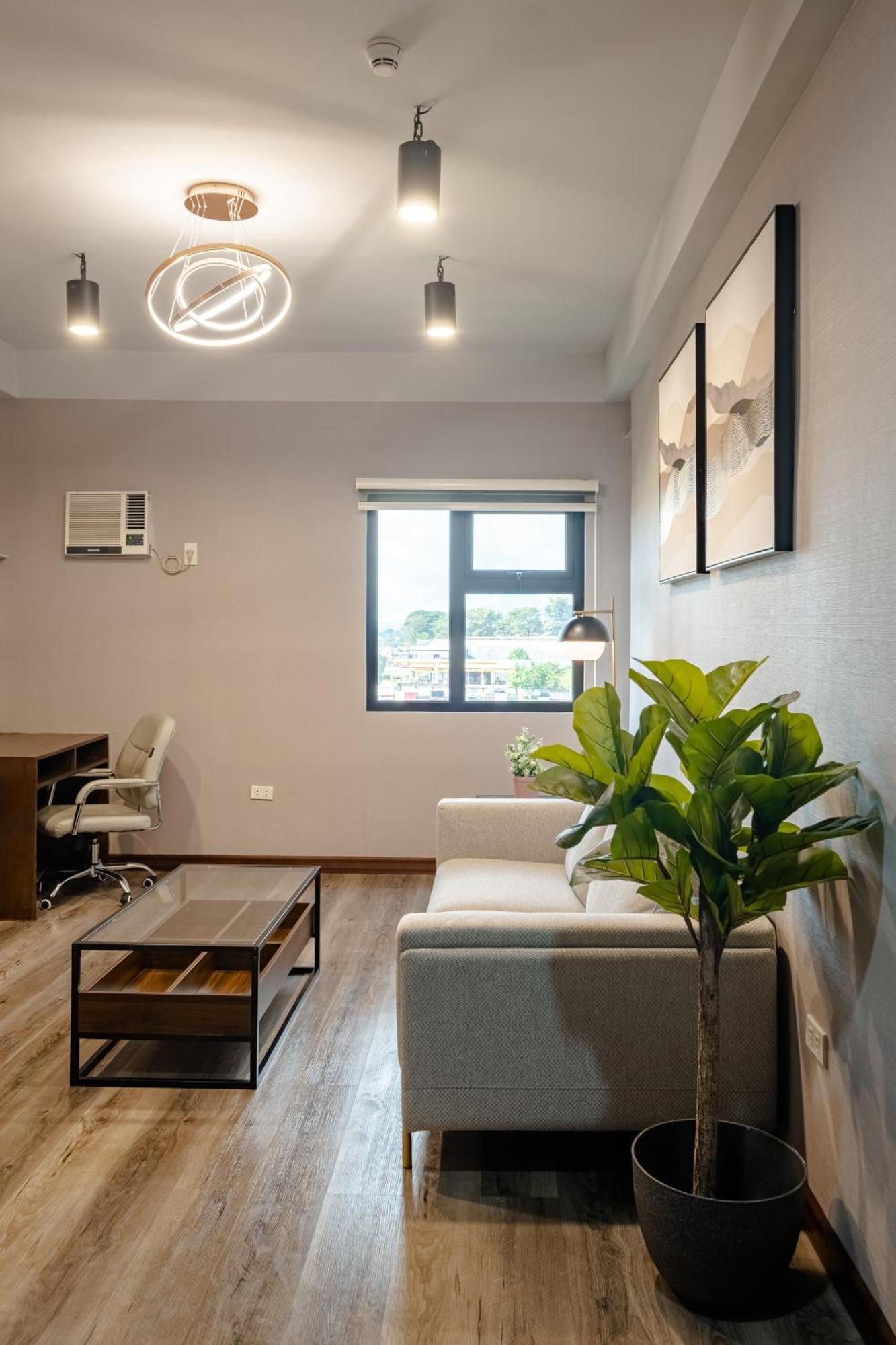 Kekehyu Business Hotel Valencia  Extérieur photo